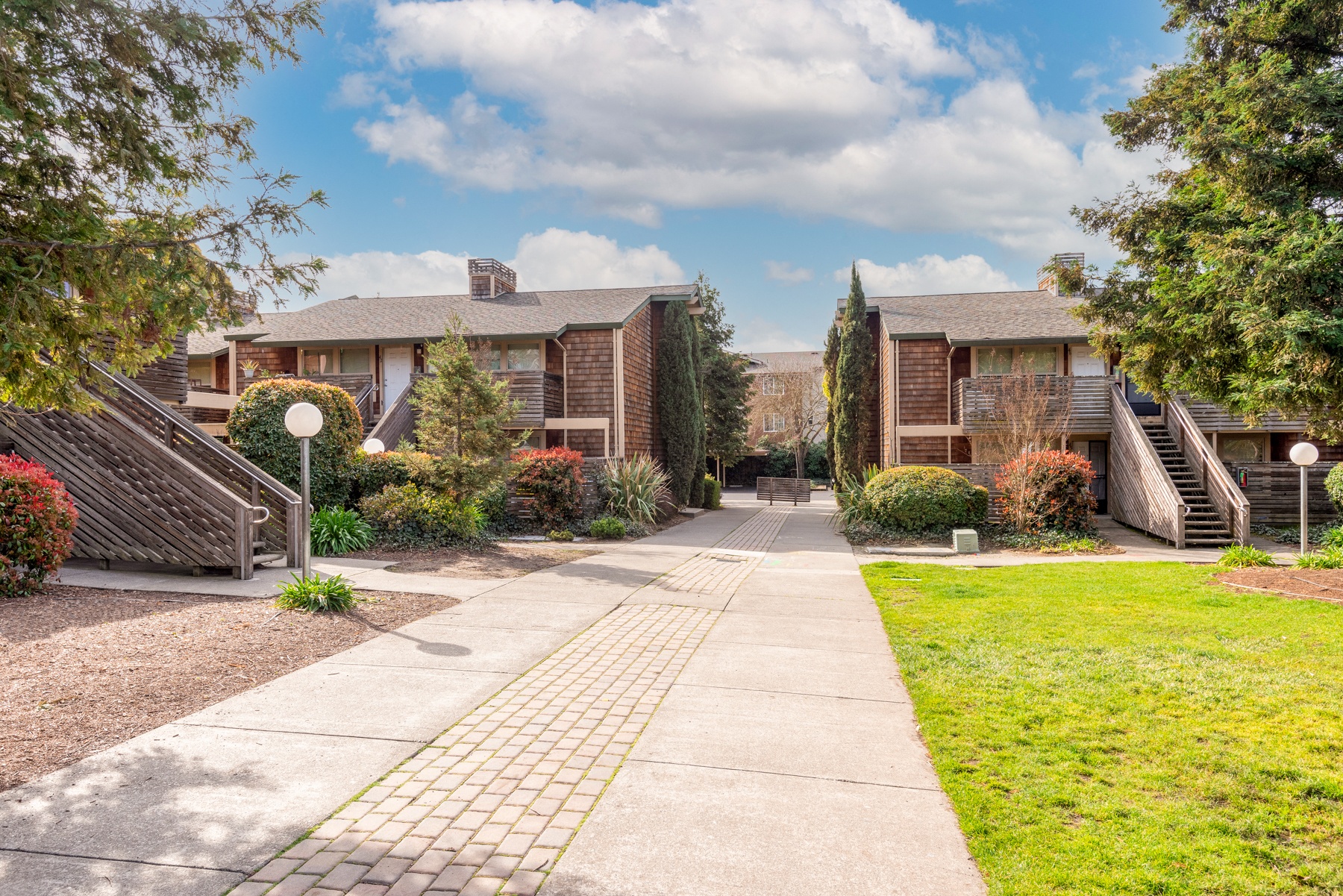 Meadowrock Apartments photo 5
